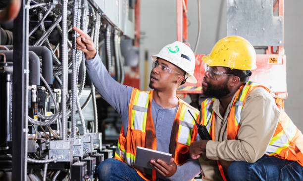 Best Affordable Electrician  in Mulberry, AR